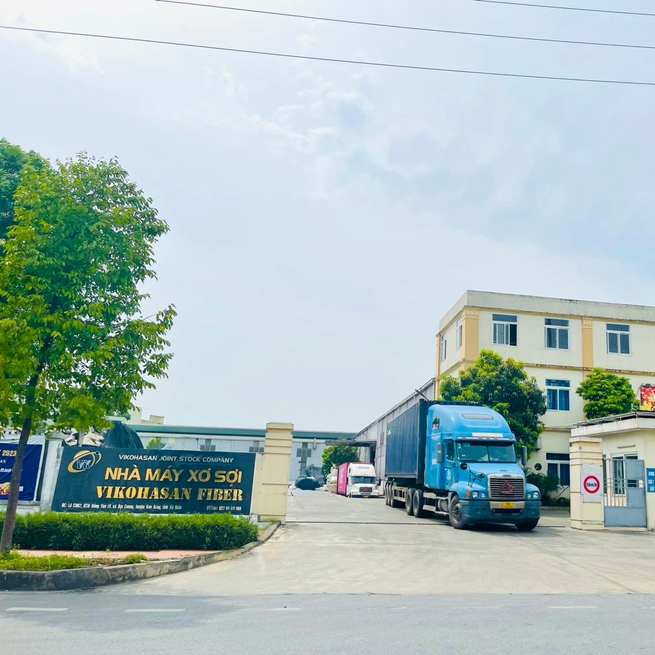 Top of good quality Recycled PSF Green HCS 15D*64 HCS and HS fiber for sofa Pillow quilt toys stuffing covered by TC GRS