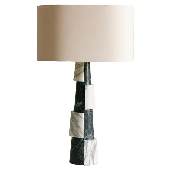 Customized Design High On Demand Table Lamp For Hotel Home Bedroom Corner Lighting Decorative Use Desk Lamp With Shade