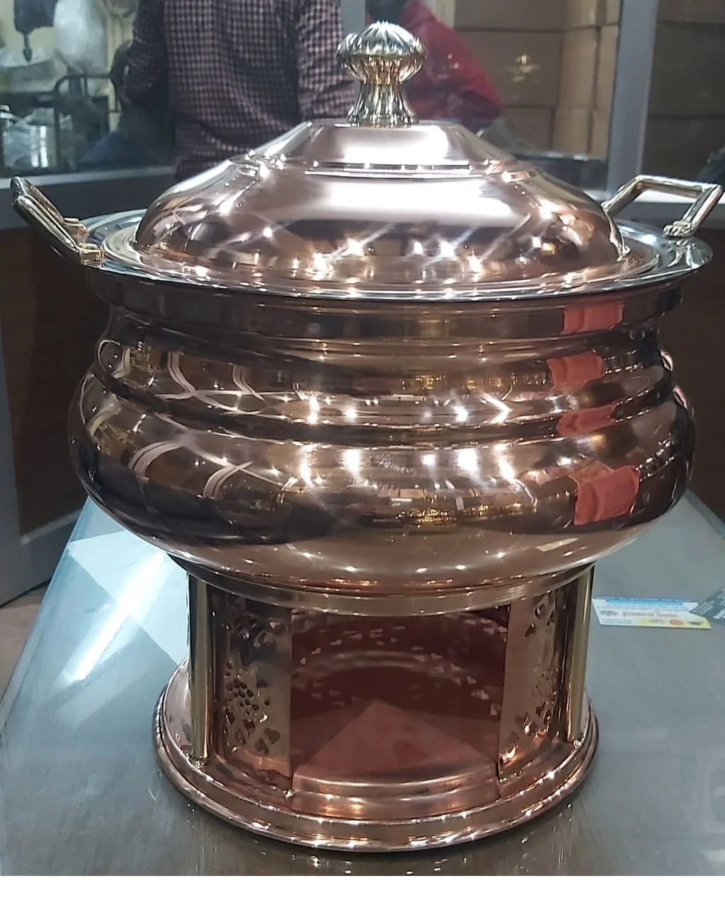 Luxury Copper Hammered Chafing Dish Customized Shape Antique Handmade Stylish Classic Table Top Stainless Steel Chafing Dish