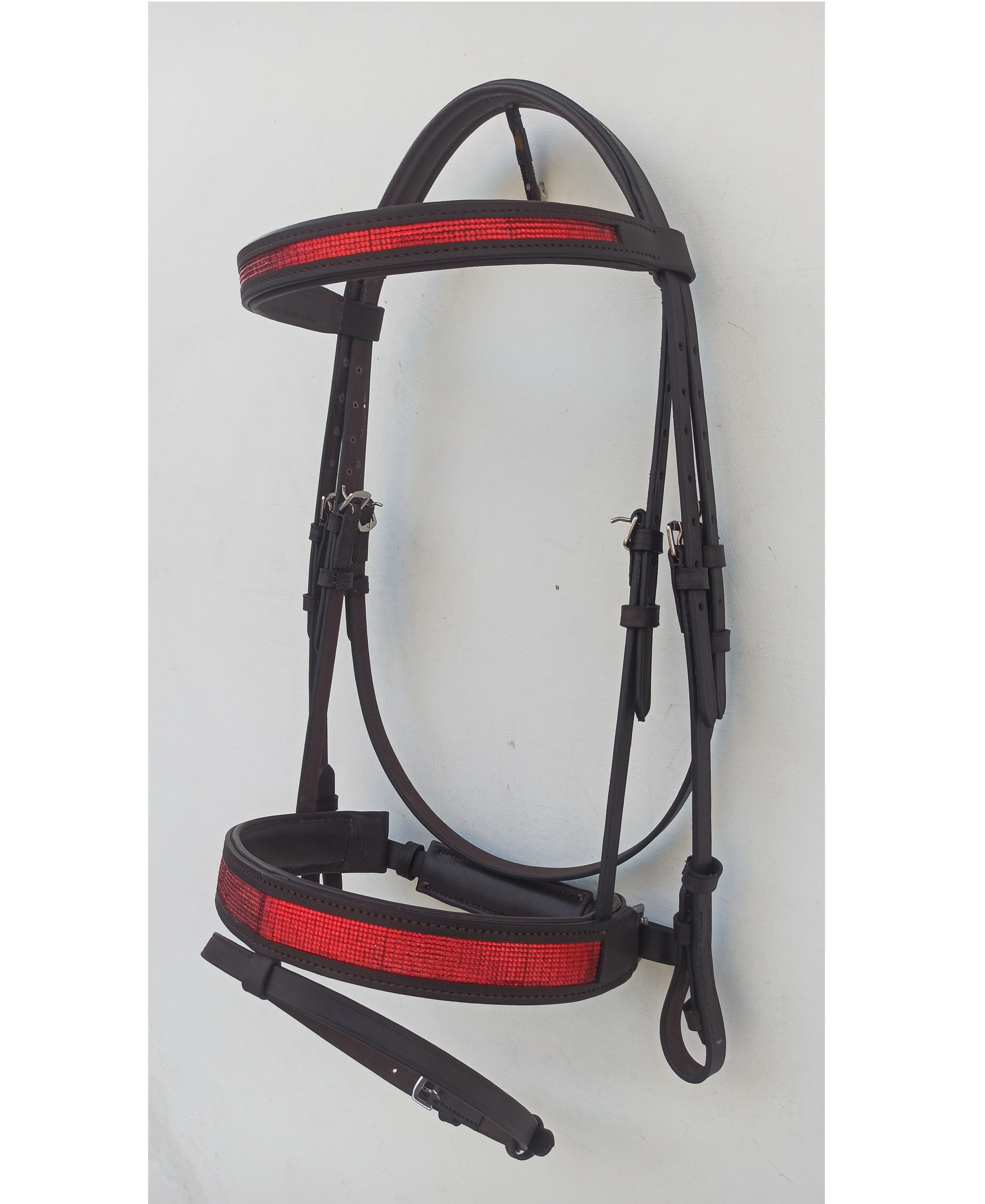 Black DD Soft Leather Horse Bridle Red Crystal Chain Wave Brow Band Padded Noseband Suppliers