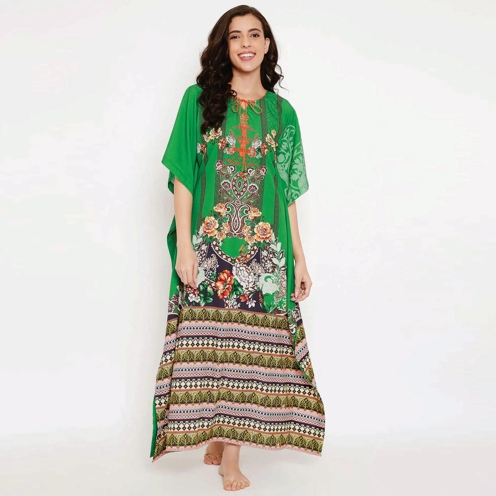 Custom Manufacture Slim Fit Polyester Crape Round Neck with Tie Up Ornate Borders Maxi Length Kaftan