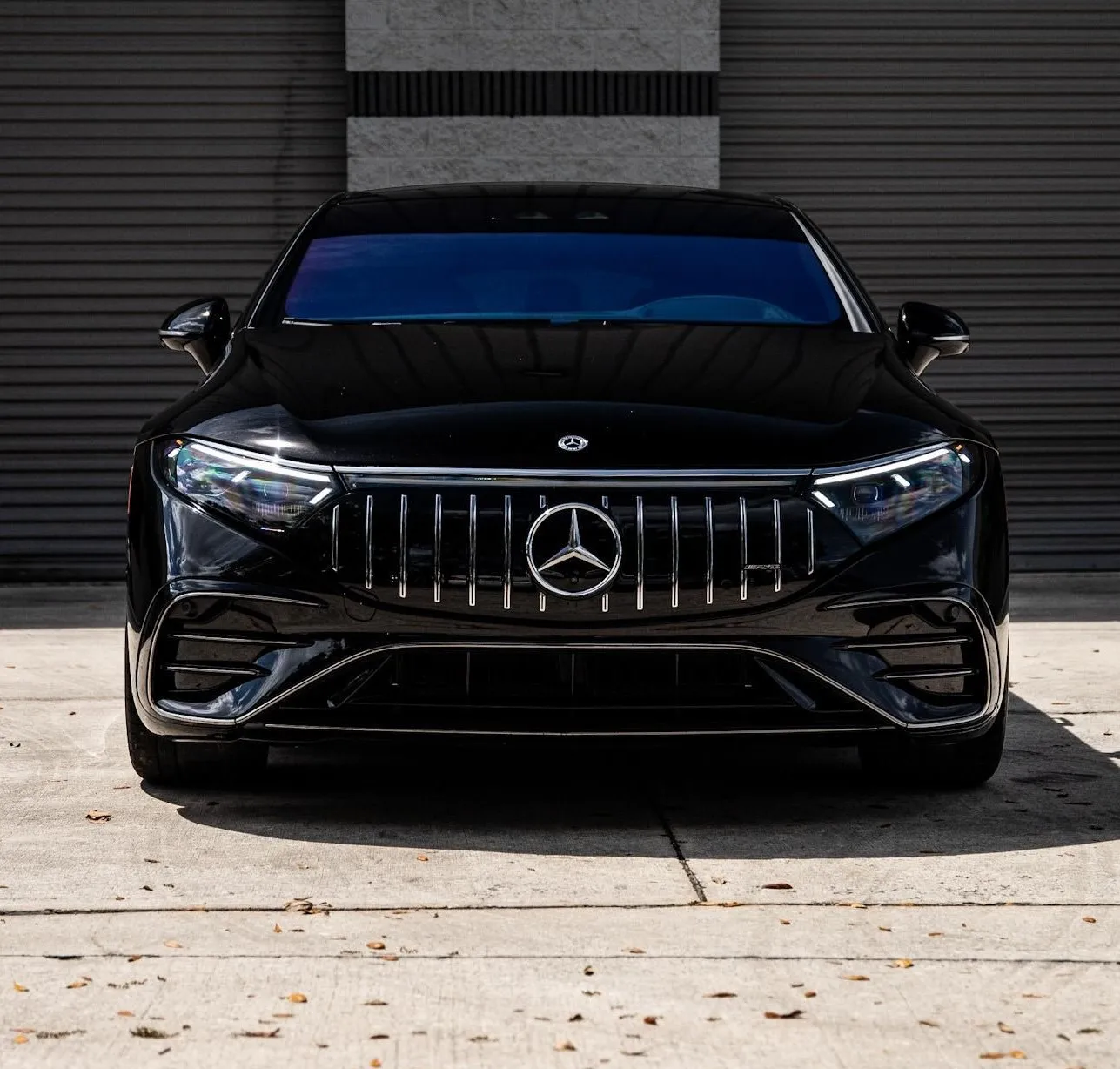 Neatly used 2022 Mer-ce-des-AMG EQS Hyperscreen, Dual-Motor AWD Sedan Transmission Automatic (7-Speed) for sale