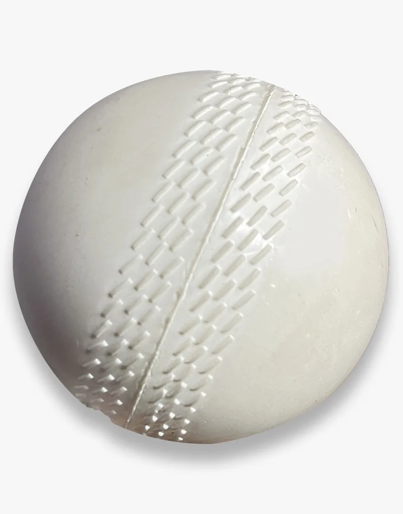 Hot selling white wind ball outdoor spinner ball round shape cricket bat ball easily pikeble and throw affordable pricing