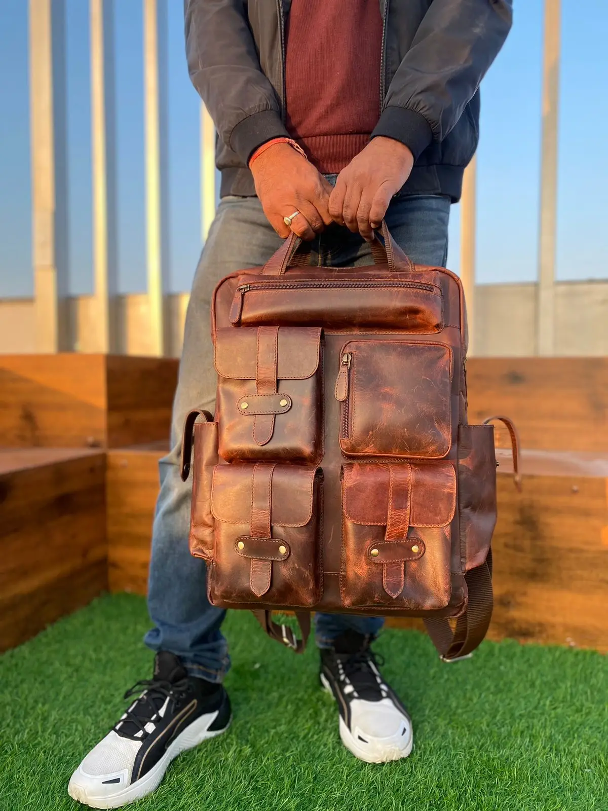 Back Pack Durable Casual Travel Genuine Leather Laptop Cowhide Leather Multiple Pockets Laptop Backpack