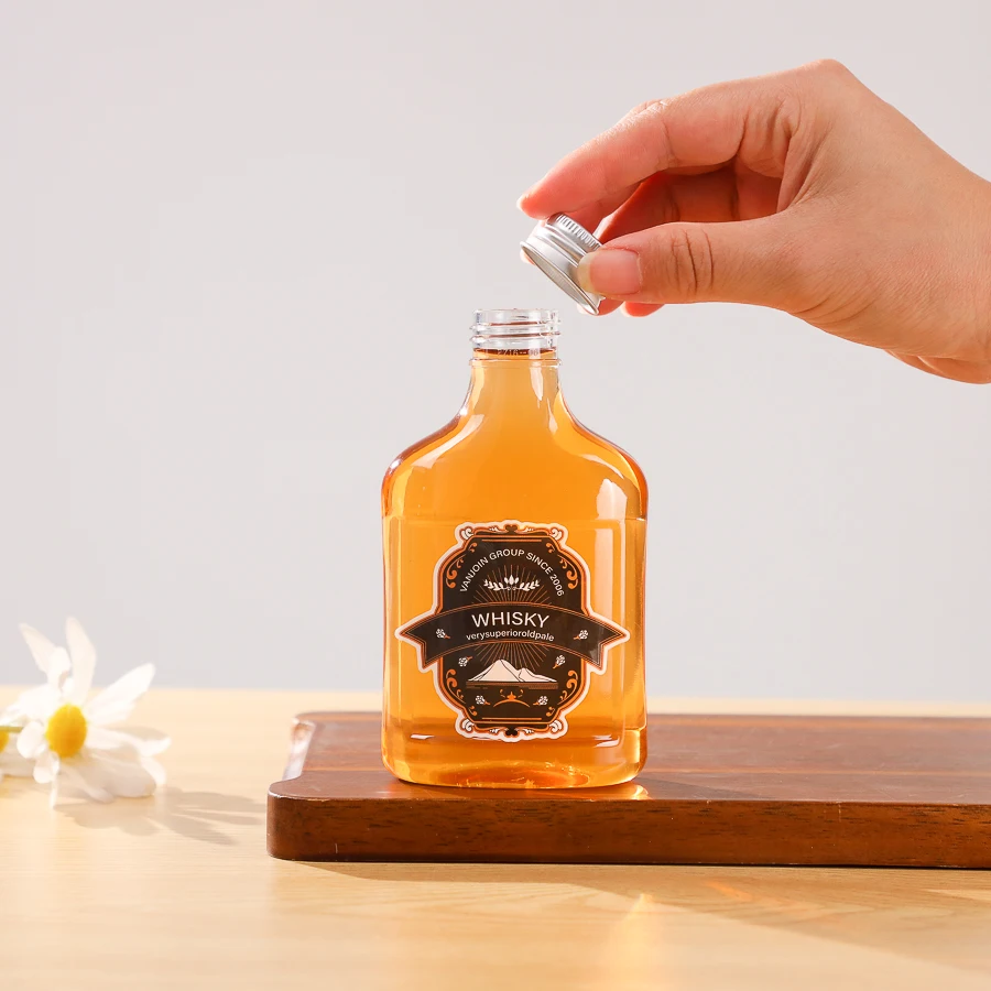 Mini 60ml 100ml 150ml Unbreakable PET liquor Bottle 500ml Reusable Plastic Pet Bucket Bottle Beverage Bottle