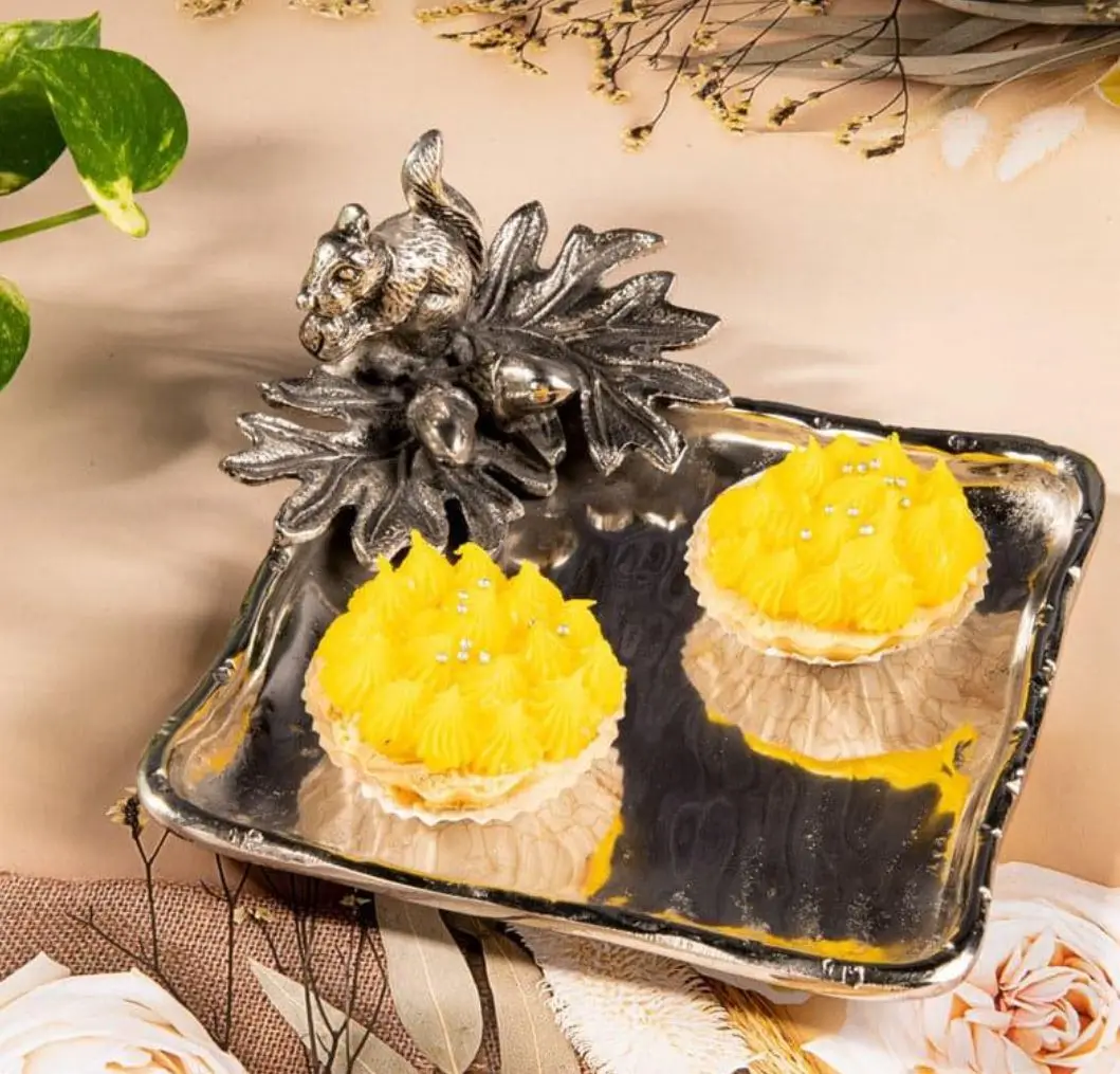 Aluminium Dry Fruit Serving Tray With Tealight Hotel Ware and Restaurant  Aluminium Dessert Bowl Good Quality Leaf Design