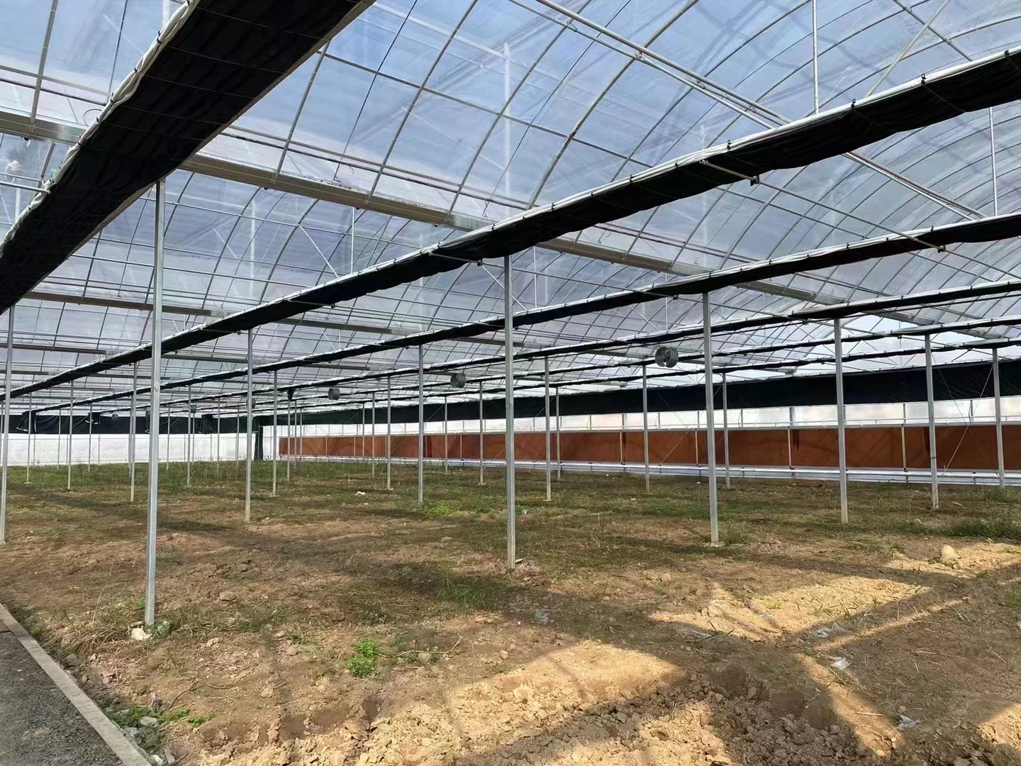 Пластиковая пленка парниковый металлический каркас теплицы сделано в Китае с отличным качеством и доступными ценами
