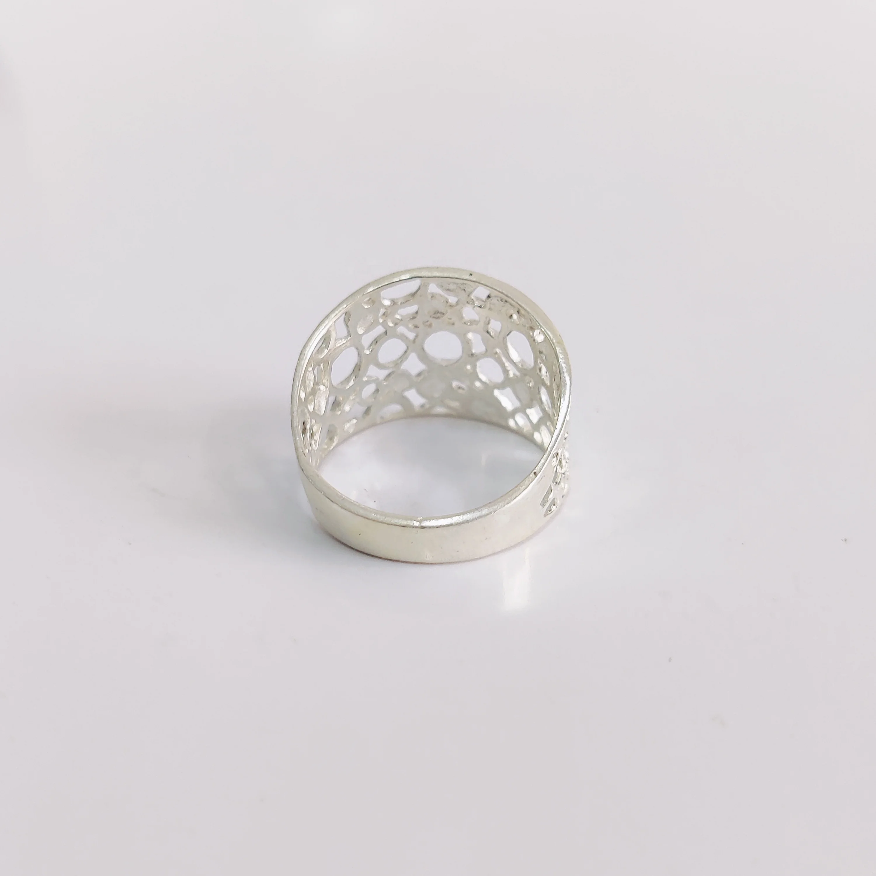 Plain Silver Attractive Loud Light Weight Silver Ring Unisex Rings Wholesalers From India Best For gift Indian jewelry