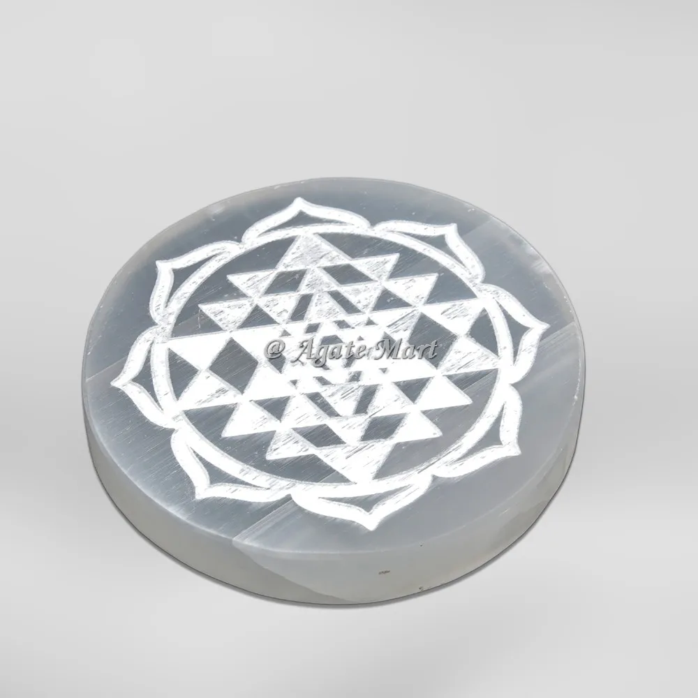 100% натуральная гравированная тарелка Shree Yantra Selenite для зарядки с цветочным символом лучший подарок целебного хрусталя размер 3 дюйма