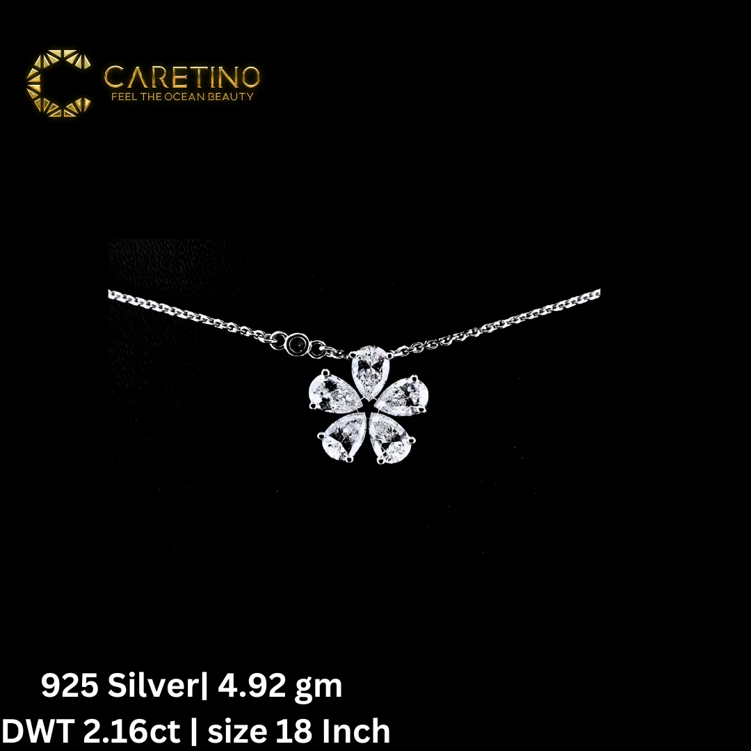 Flower Necklace in Marquise Diamonds in 18K White Gold