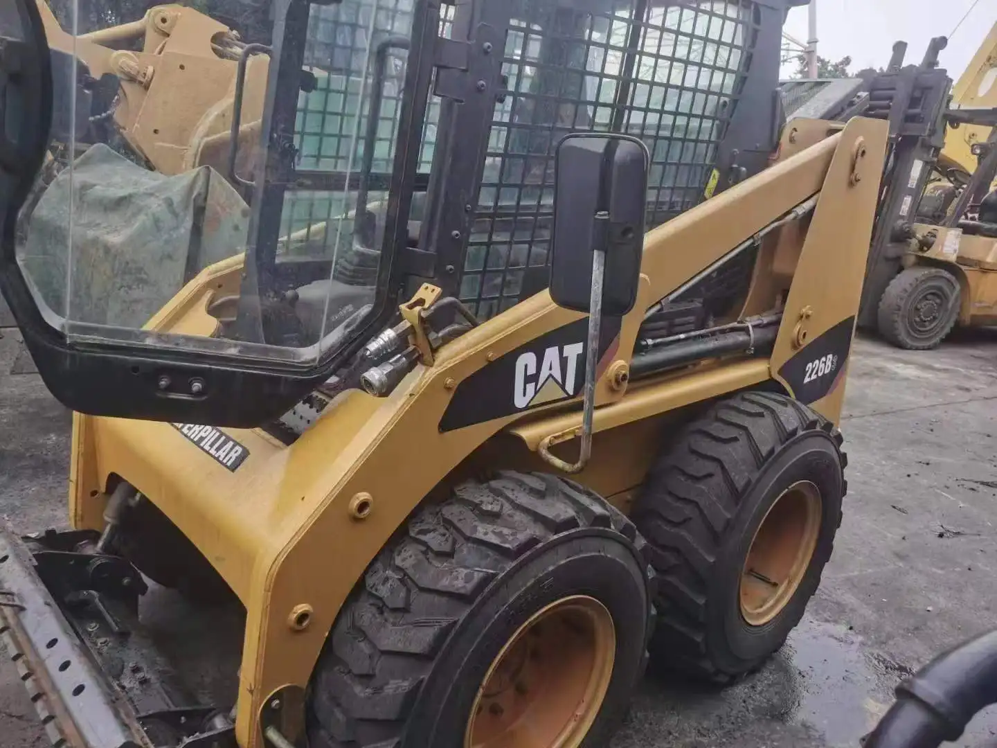 Original CAT226B3 skid steer loader used high quality 2015 made skid steer loader in good condition for sale