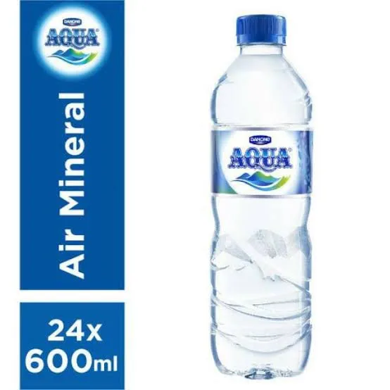 AQUA Water 24 bottles x 600 ml Ready to Drink mineral drinking plastic bottle minuman air kemasan botol