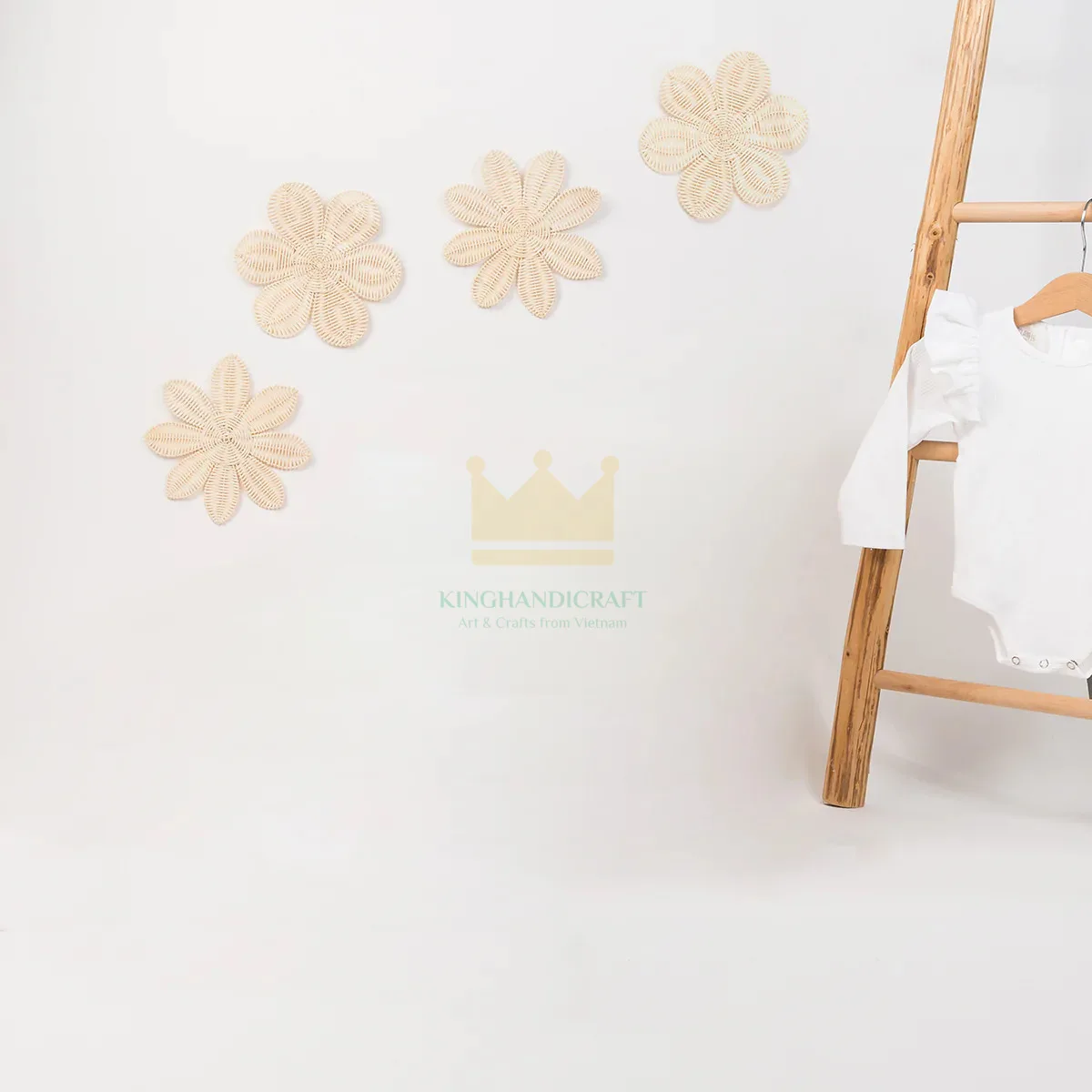 OEM service rattan handmade Rattan flower wall decor home beauty decoration many shape and size