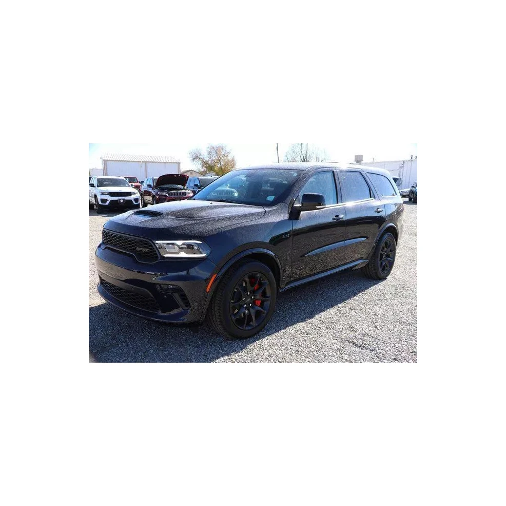 Преследование Dodge Durango с помощью правоохранительных органов повышенной безопасности и тактических функций