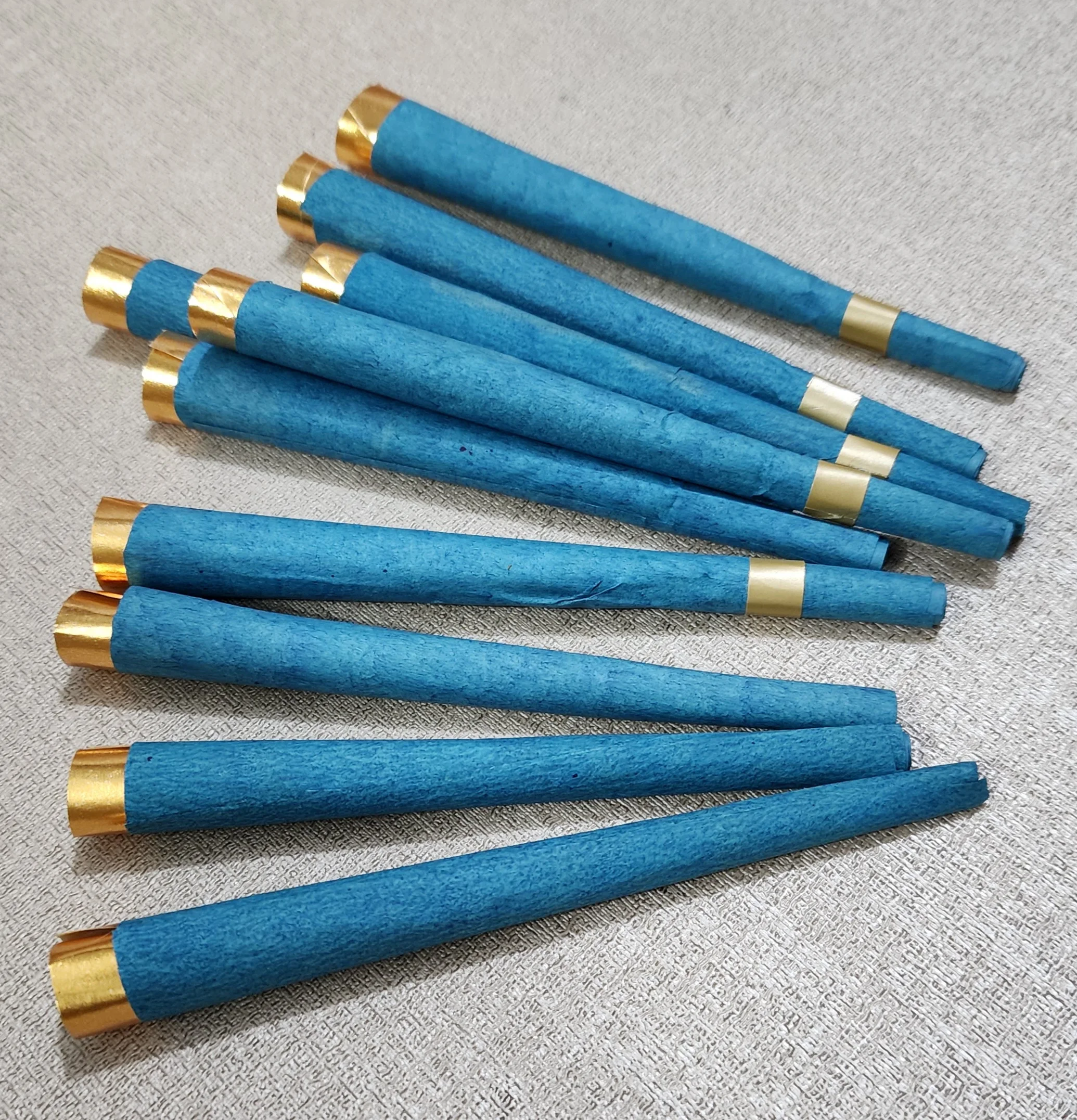 Pulp Cones Blueberry Strawberry High Quality Range Smoking Paper Hand Rolled Crafted with Care Fruity Twist Elevate Your Senses