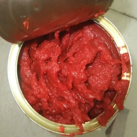 Factory Pure 28-30% Brix Canned Tomato Paste