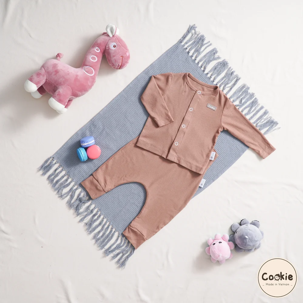 Low MOQ CF button placket long sleeve top & high-waistband pants Newborn Unisex Baby Set Made in Vietnam