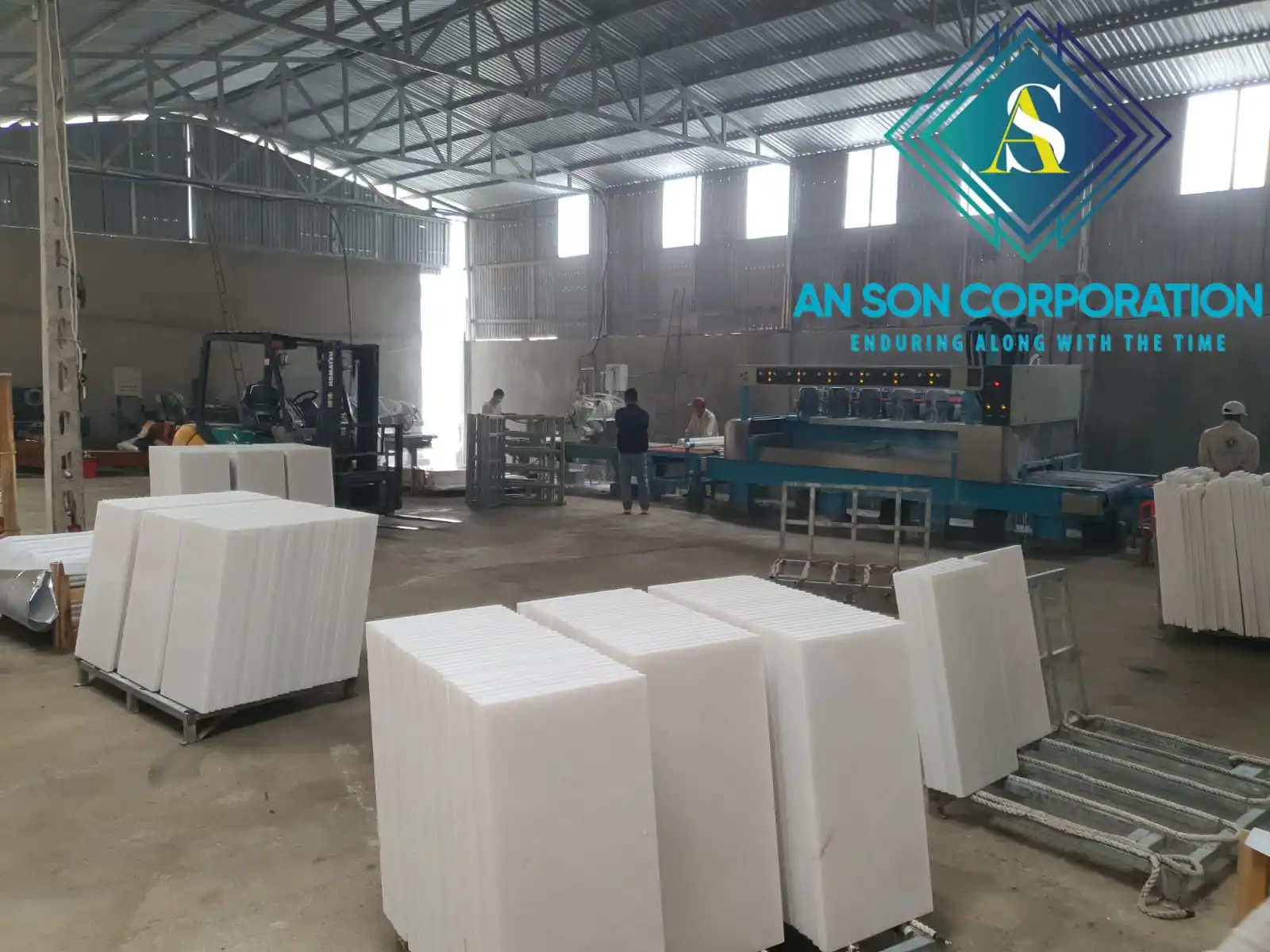 Top Quality Pure White Marble Tiles From Marble Manufacturer In Vietnam