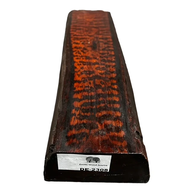 Заготовки для ножей из змеиной древесины (Piratinera guianensis)