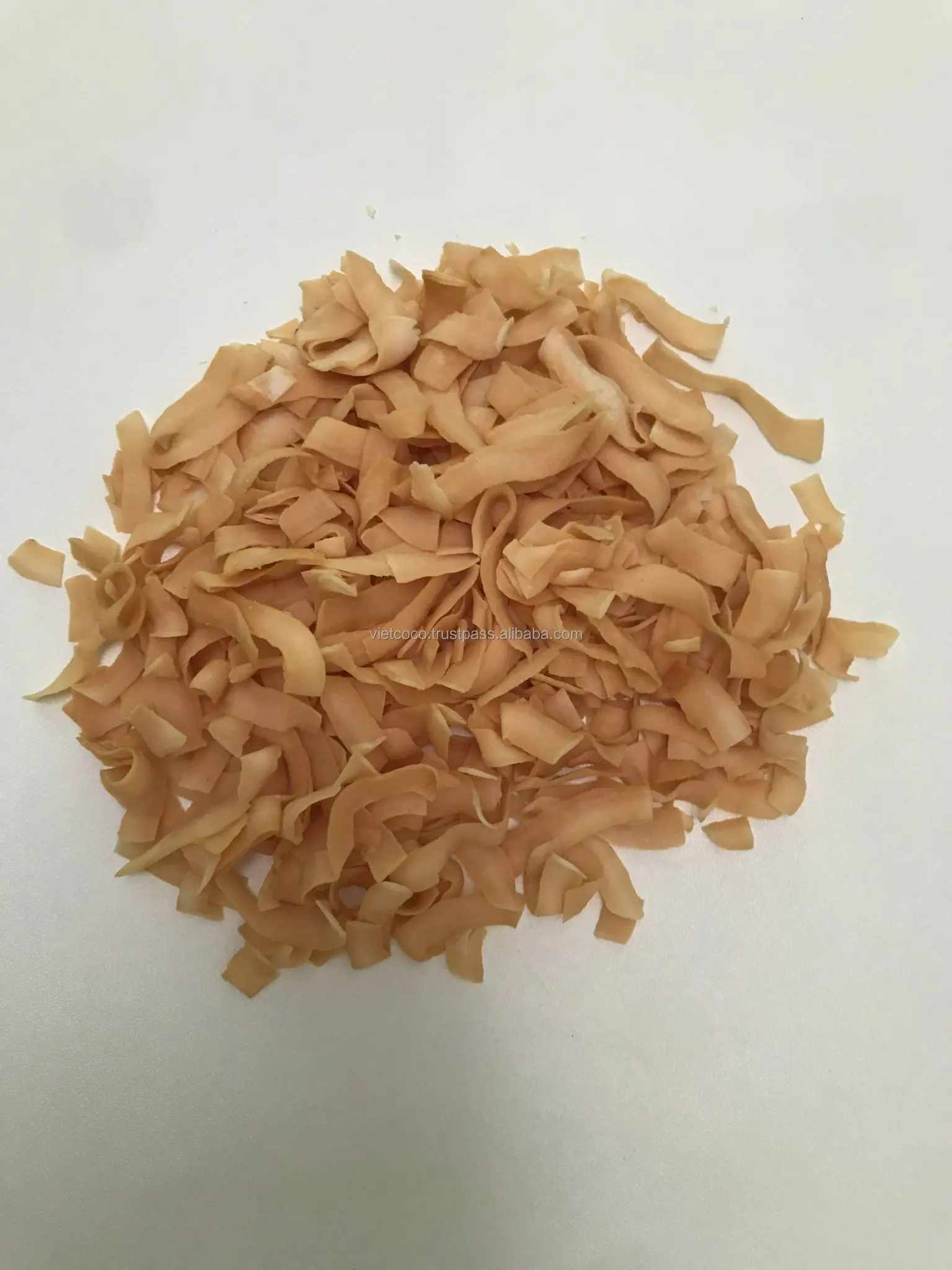 Crispy Dried Coconut Chips High Quality 100% Natural