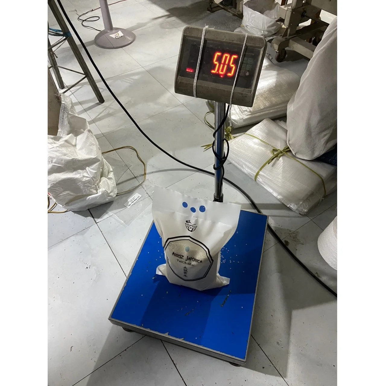 QUALITY VIETNAMESE RICE STANDARD SOFT TEXTURE RICE WHITE CALROSE CAMOLINO FACTORY SHORT GRAIN RICE SUPPLIER IN VIETNAM