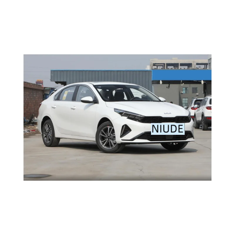 Новые бензиновые автомобили заводская цена дешевые KIA K3 лидер продаж модель бензина kia