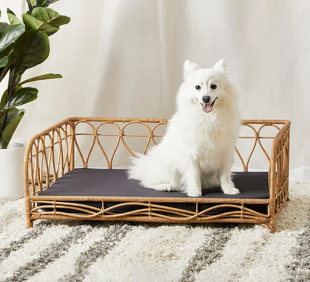 Cheap dog bed fun and  portable dog beds rattan sleeping pet basket