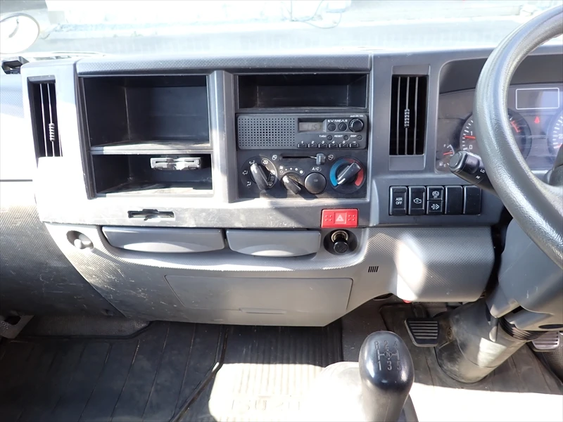 ISUZU ELF Japan Used Tipper Truck