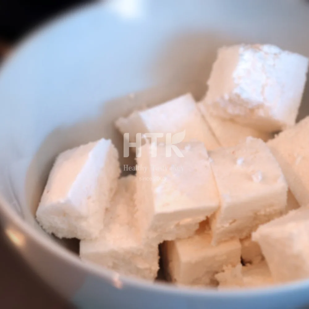 FREE SAMPLE FROZEN YOUNG COCONUT MILK in canned vacuum 100% Natural White Color for Food & Beverage Topping