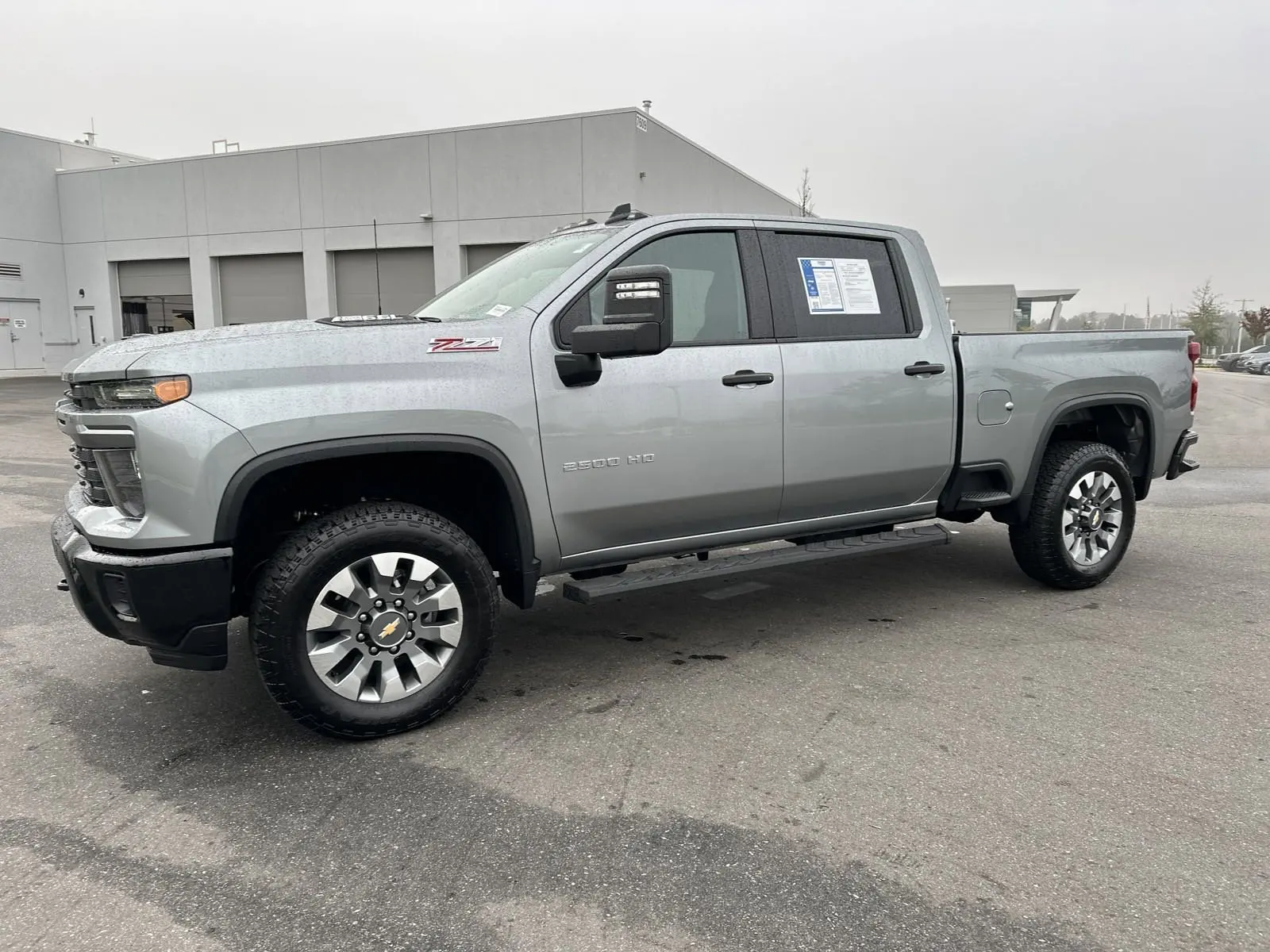 2024 Che_vro_let Silverado 2500HD Custom