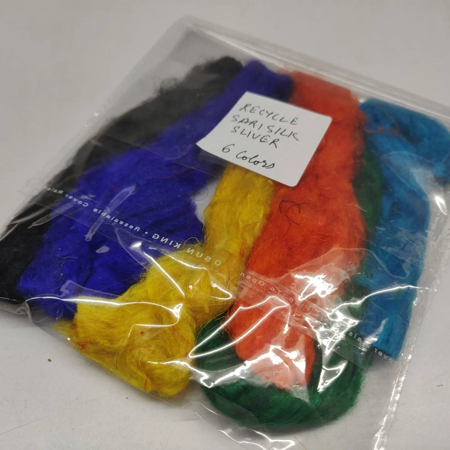 sari silk thrums for crafting Skin Care and Cut Silk Cocoon White Pattern Color Material Fiber Origin Type Product Model Dyed