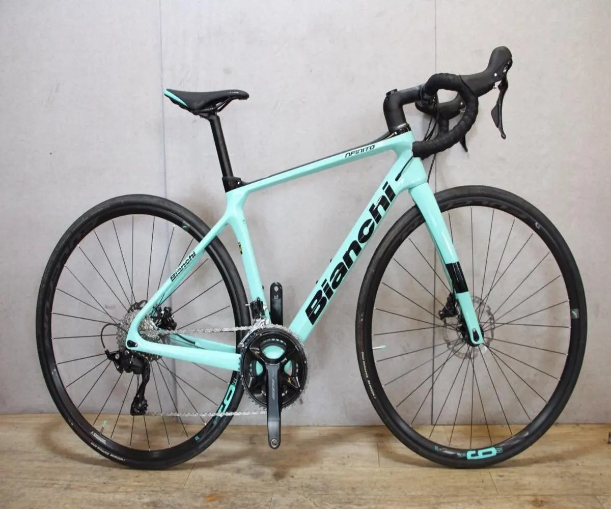 High Quality Second Hand Bianchi Road Racing Bicycle from Japan Shimano Shifter Aluminum and Steel Fork Disc Brake System