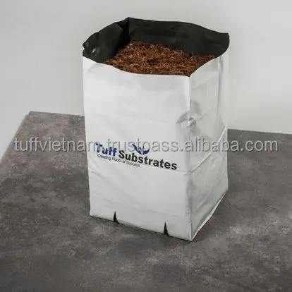Selling Block Cocopeat Coir Pith For Plants With 550Gr Block High Quality in size 18*18*20cm good expan from Tuff Vietnam Low EC