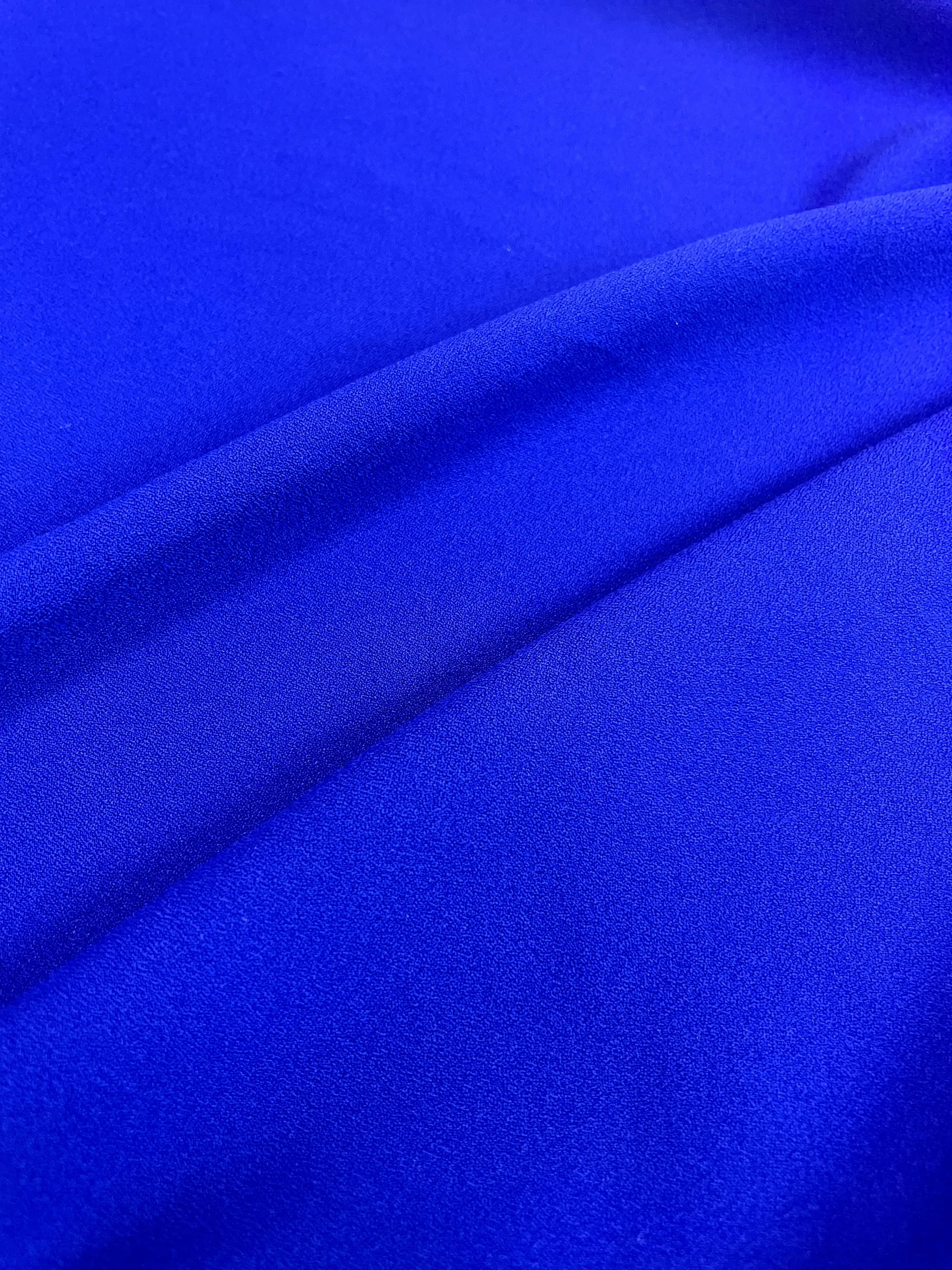 POLYESTER PLAIN DYED WOVEN FABRIC CHEAP PRICE HIGH QUALITY LOW MOQ VIETNAM SUPPLIER TEXTILES FOR CLOTHING M977R MADE IN VIETNAM