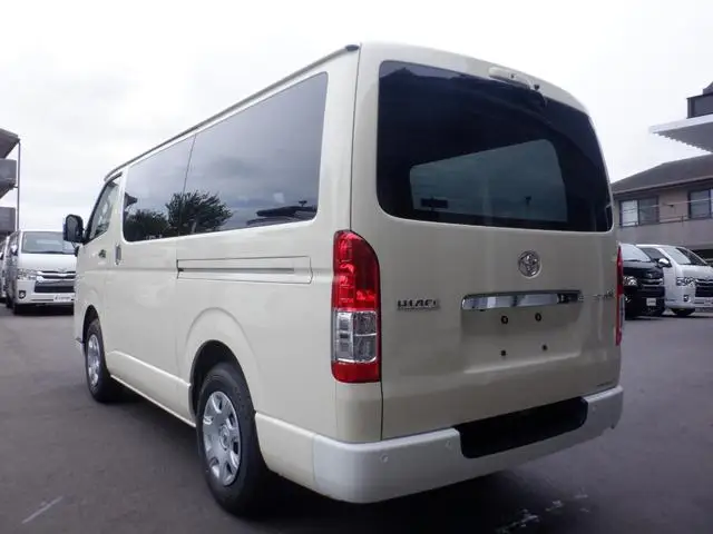 HIACE BUS FOR TRANSPORTATION RHD AND LHD toyota