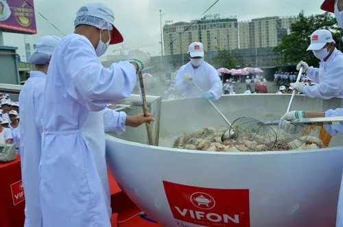 Вьетнамская лапша быстрого приготовления Vifon Hue Style рисовая вермишель для здорового образа вкус говядины