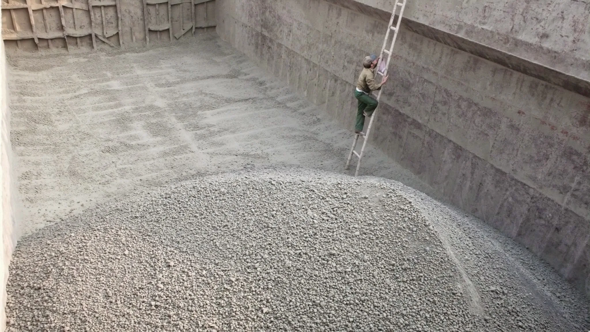 Wholesale High Quality Cement Clinker according to ASTM C150 Type I from Vietnam Best Supplier