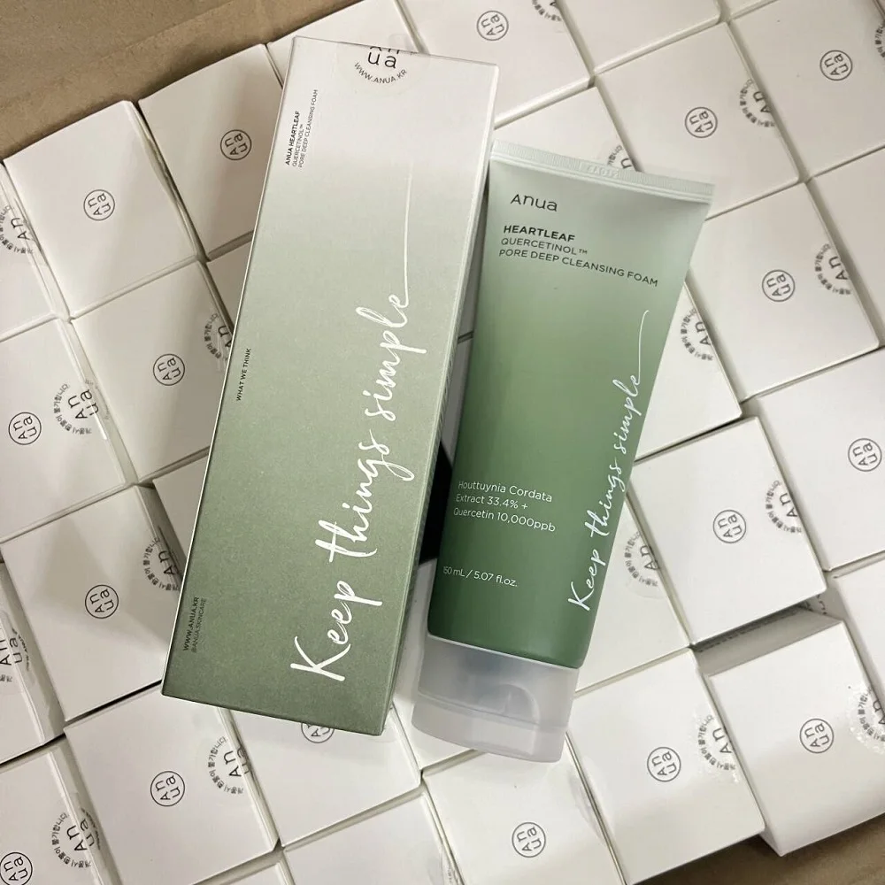 Korean facial cleansing Skin Care cosmetics Wholesale face foam Heartleaf Quercetinol Pore Deep Cleansing Foam 150ml