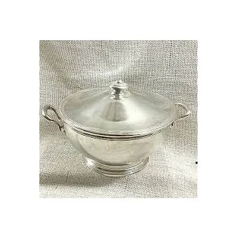 Shiny Polished Hot Sale Stainless Steel Glossy Finished Metal Food Warmer Tureen for Euro Soup Catering Services