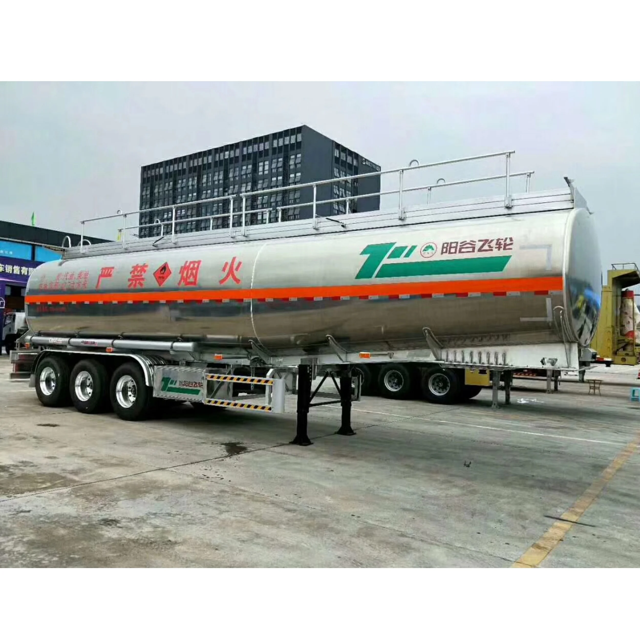 Factory Customized Fuel Tank Semi Trailer 3 Axles Aluminum Alloy Bitumen Fuel Crude Oil Tanker Semi Trailer