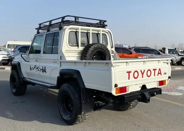 buy used toyota land cruiser hardtop 2018