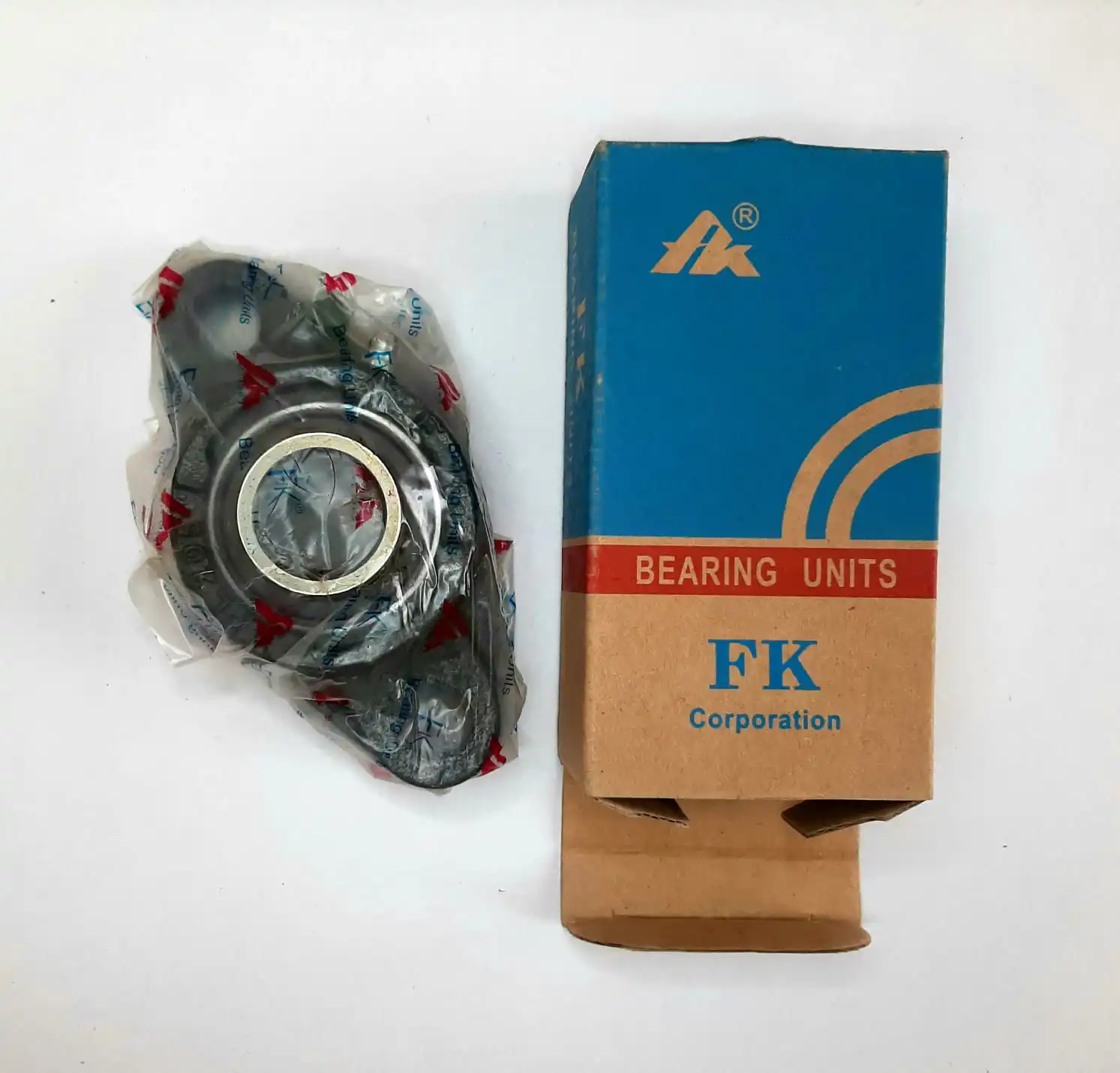FK UCFL 205 support - ball bearing unit with inner oval flange, oversized and fastened by pressure screw