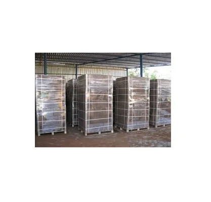 Customized Packaging Light Brown Organic Cocopeat coconut peat for Growing plant With Size 30 x 30 x 15cm Made in Vietnam