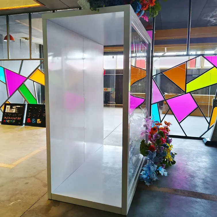 Magazine photo kiosk Background box Fashion photo kiosk with LED lights