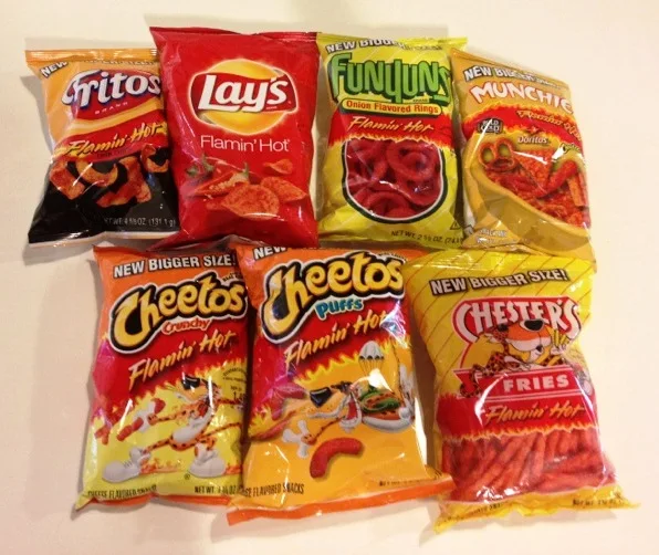 Закуски Cheetos картофель фри фаст-фуд кукурузные чипсы здоровые закуски 90 г оптом