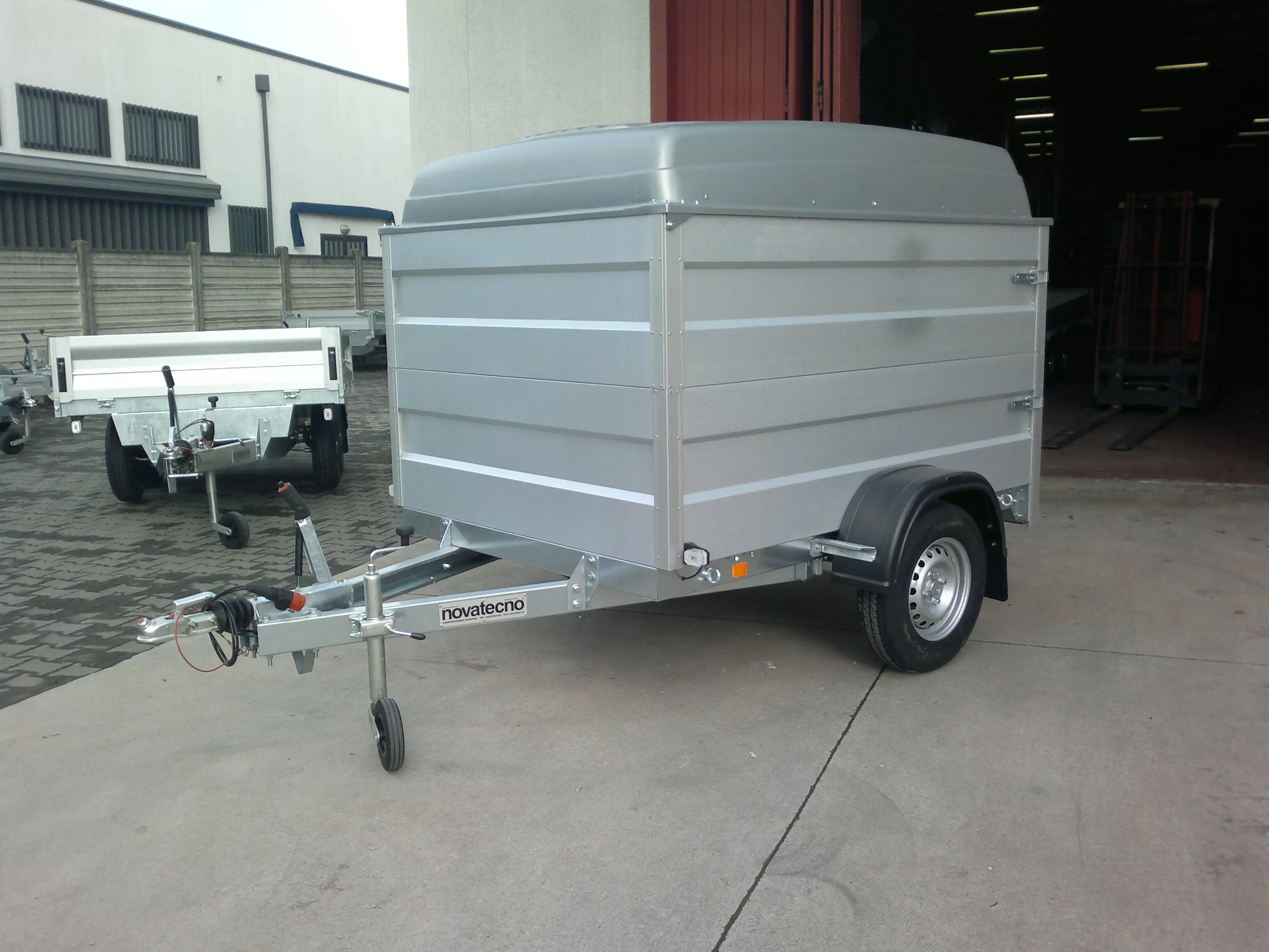 Italian quality braked trailer perfect for work hobbies and freetime trailer 282 KARTY MAX Cf