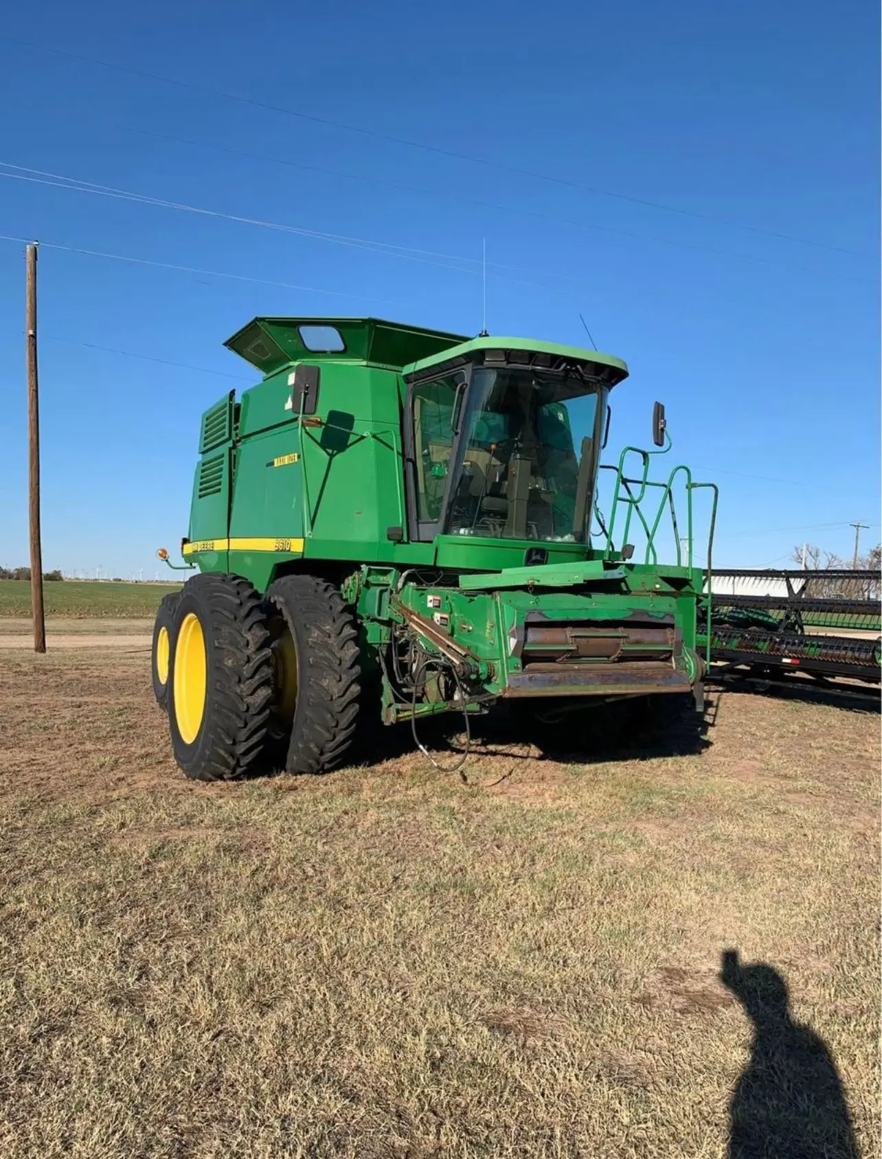 Buy Fairly used High productivity Used John Deere Combine Harvester from USA Rice Wheat Corn Harvester Used John Deere Combine