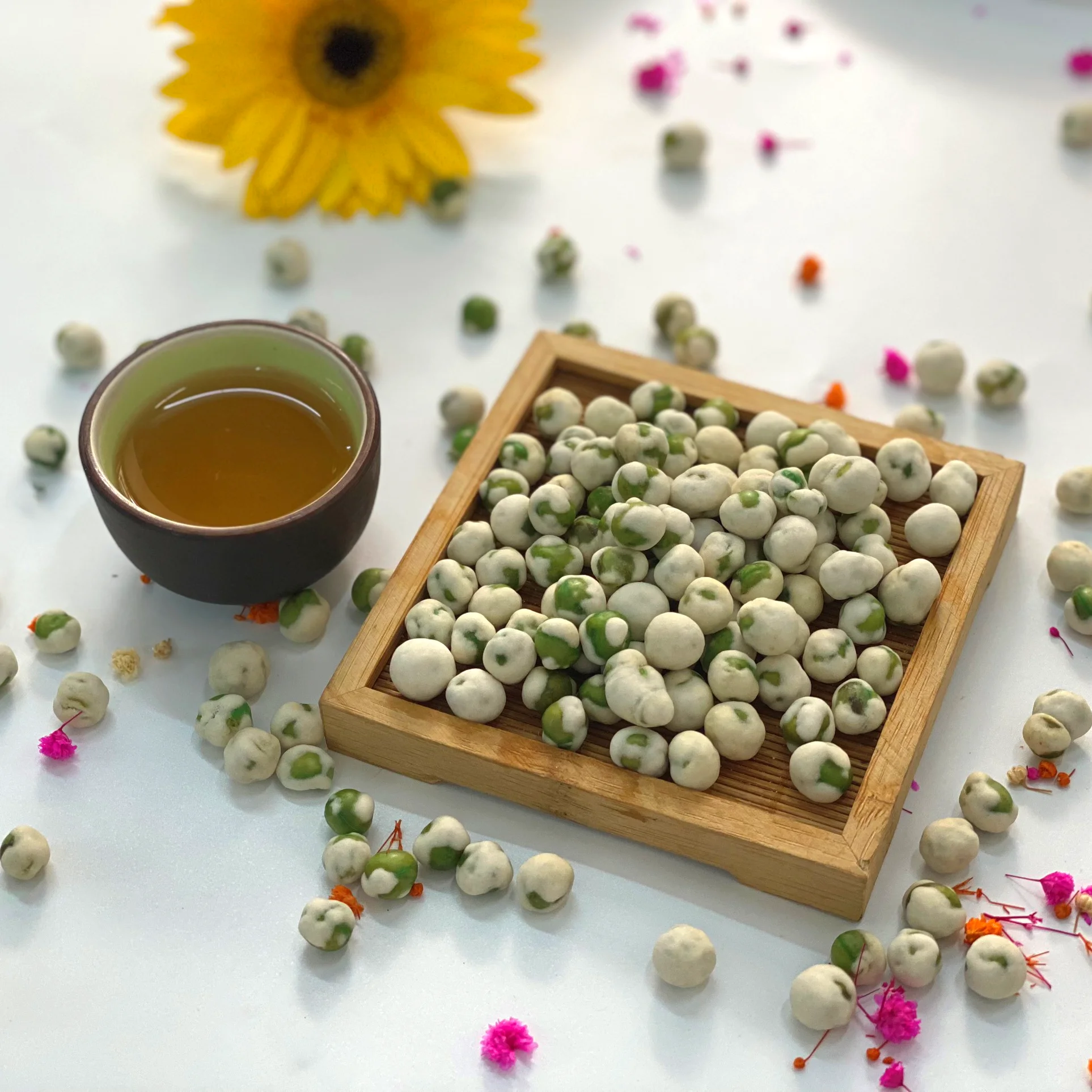 HACCP Thanh Long Milk Peas Snacks High Quality ISO Certificate Carton Box From Vietnam Manufacturer Confect Delicious Flavor