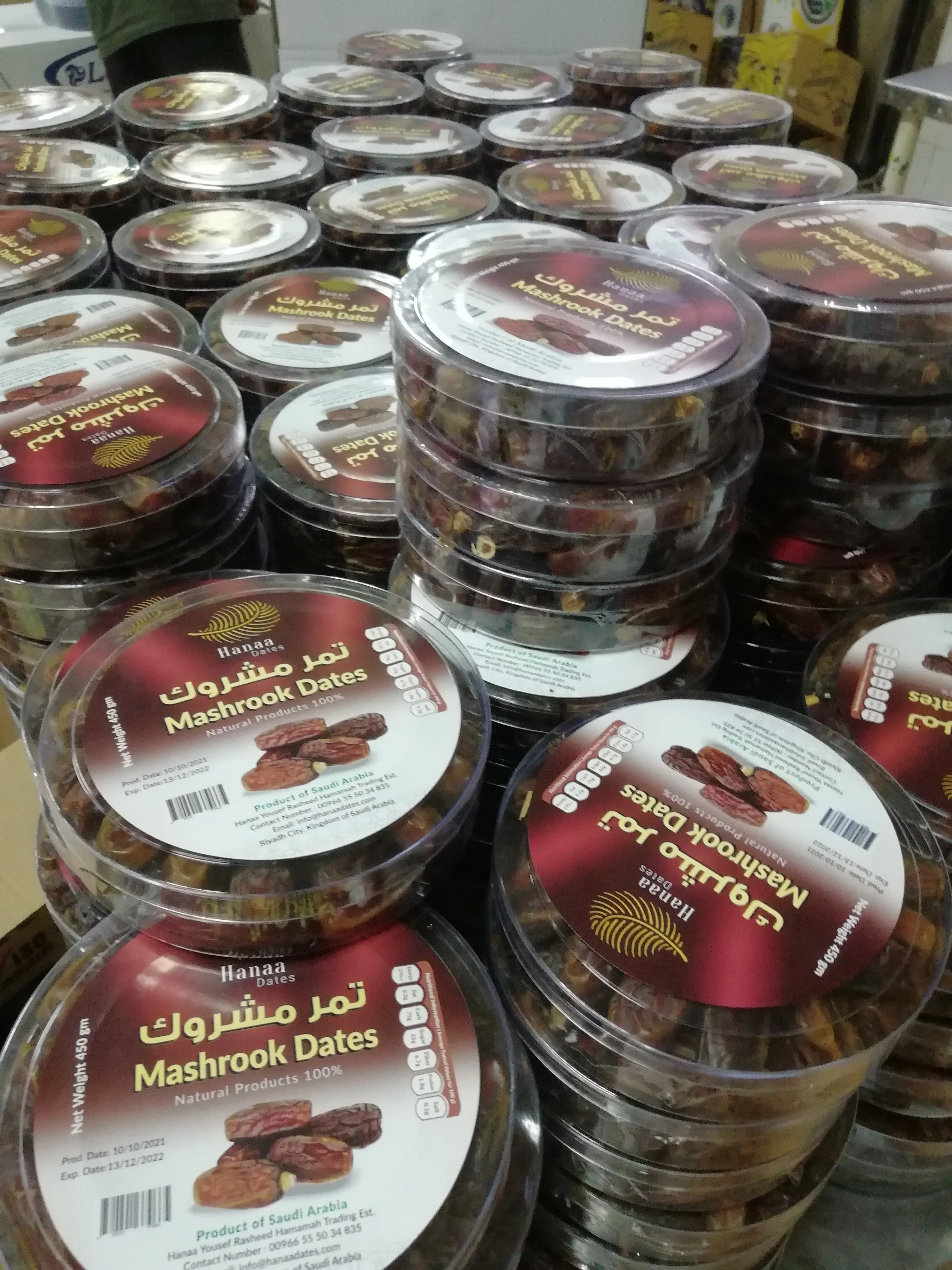 Fresh and Soft Mashrooq dates| 100% expert Saudi company for exporting dates to the global market