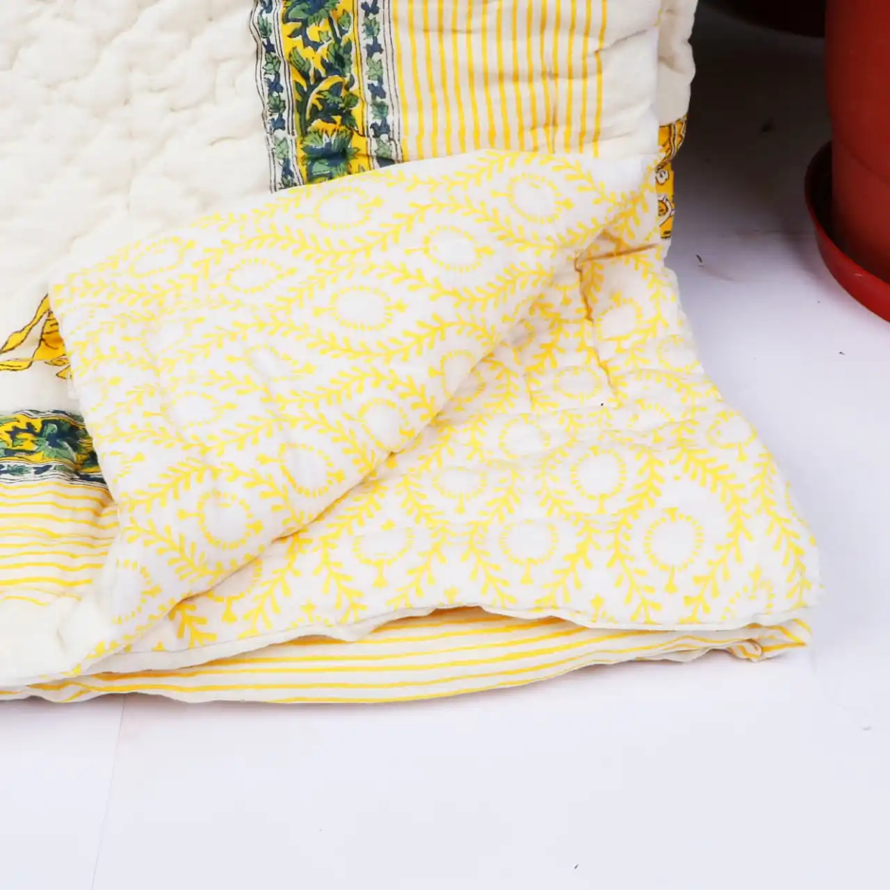 Christmas customization wholesale solid bed printed quilts Attractive Cotton Ethnic Reversible Razai Quilt Hand Block Quilt